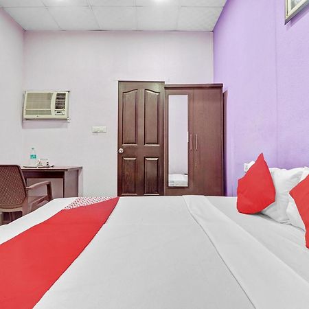 Hotel O Drizzling Land Muradnagar Екстер'єр фото