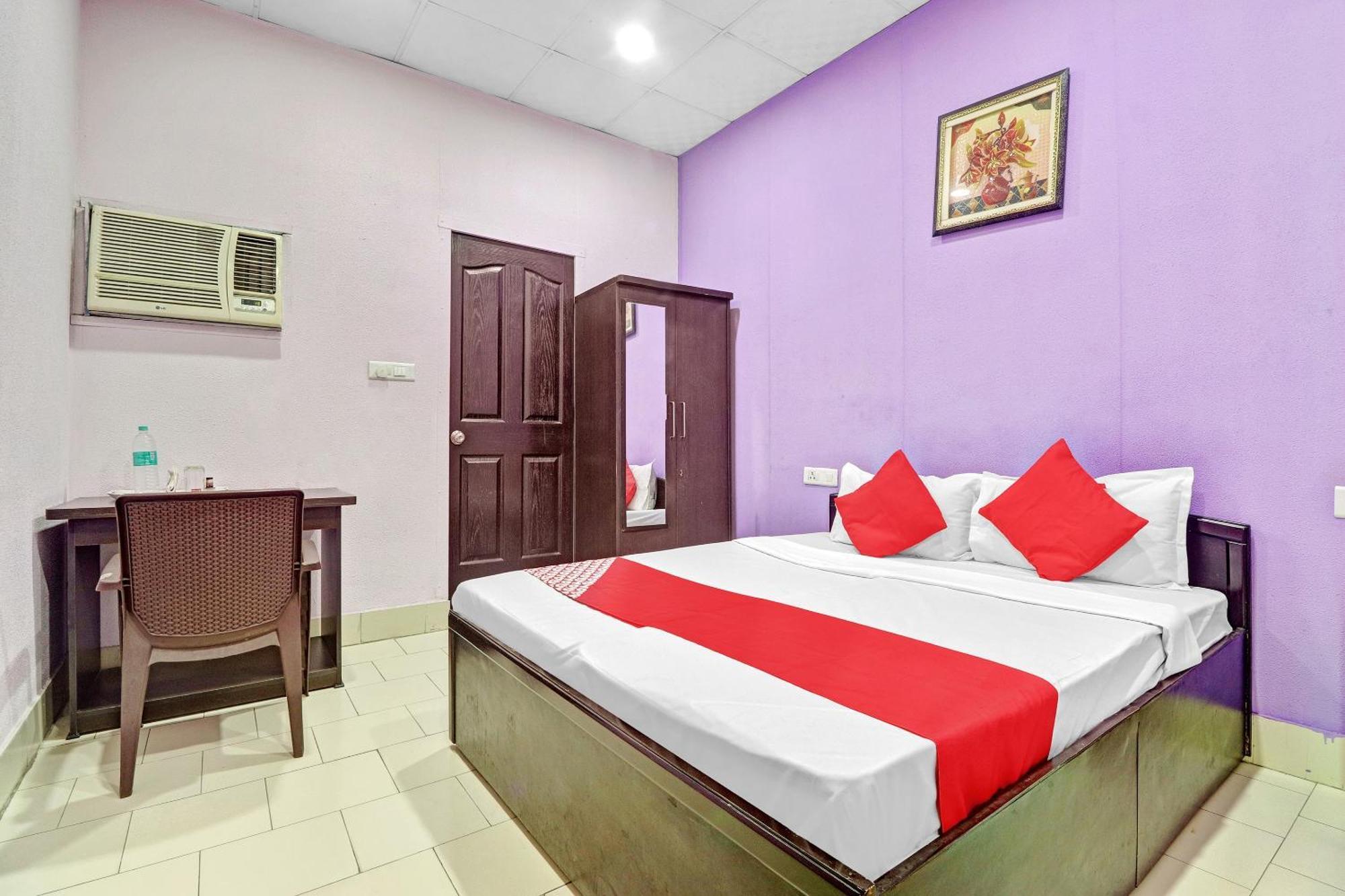 Hotel O Drizzling Land Muradnagar Екстер'єр фото